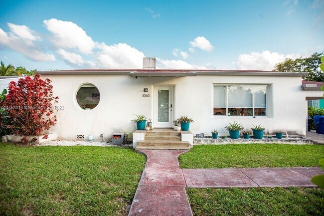 Building Photo - 1050 NW 46th St