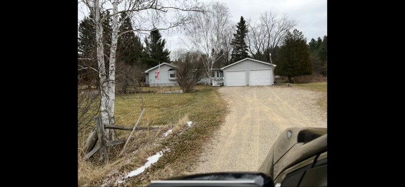 Foto del edificio - 3318 Beechwood Rd