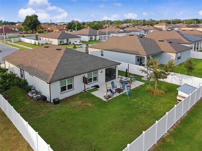 Foto del edificio - 1067 Michelangelo Ln