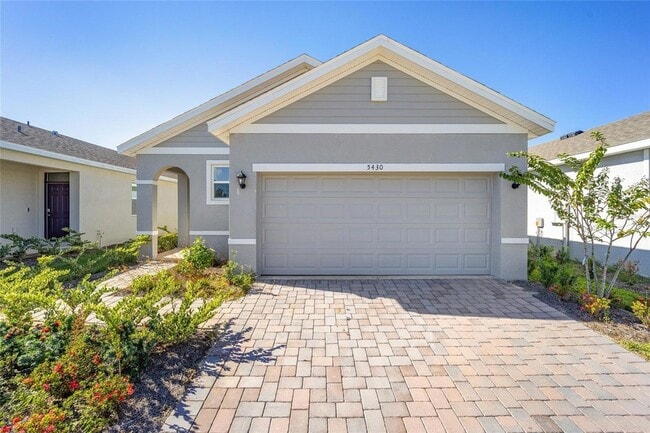 Foto del edificio - 5430 NW 46th Ln Rd