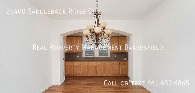 Building Photo - z5400 Saddleback Ridge Ct