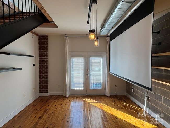 Foto del edificio - 3205 N Davidson St