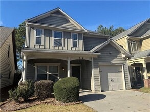 Building Photo - 314 Pin Oak Ave