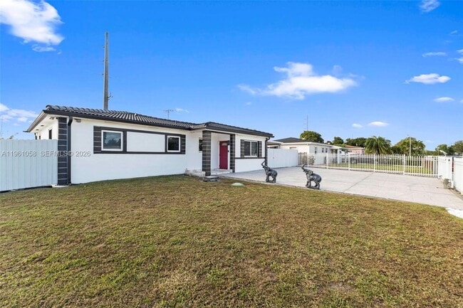 Building Photo - 8300 NW 35th Pl