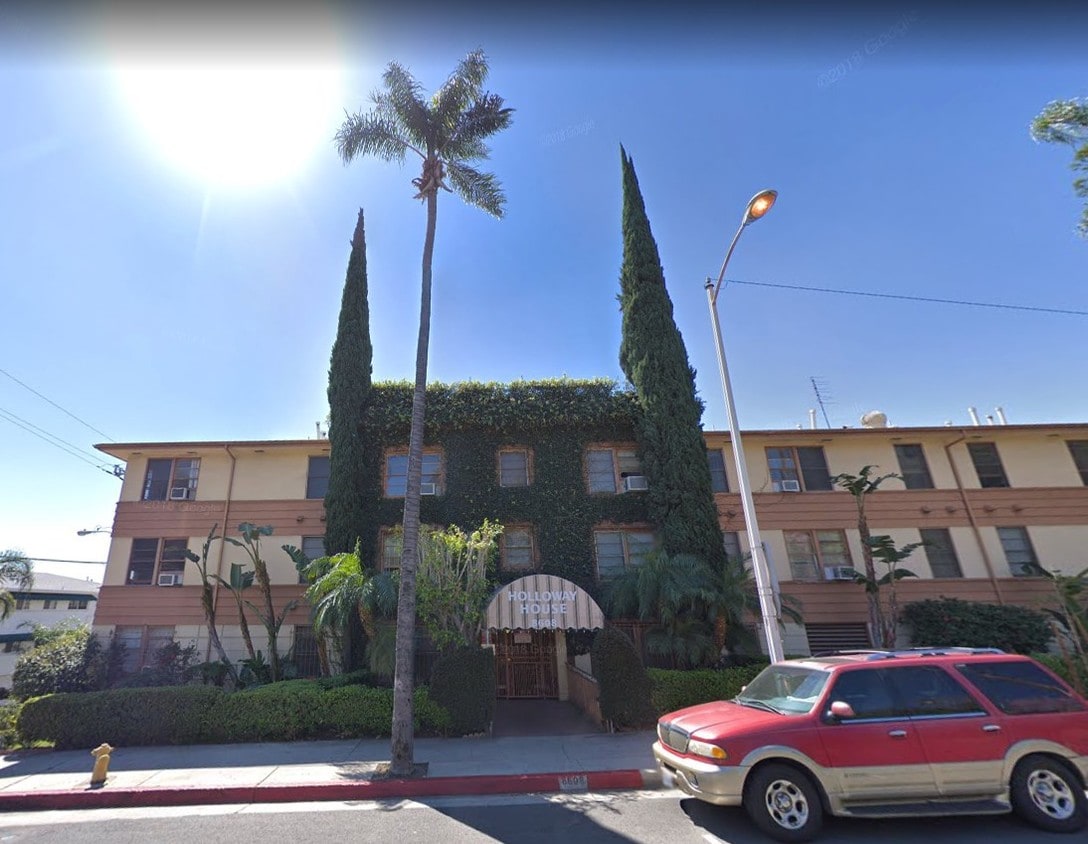 Primary Photo - 8608 Holloway Dr