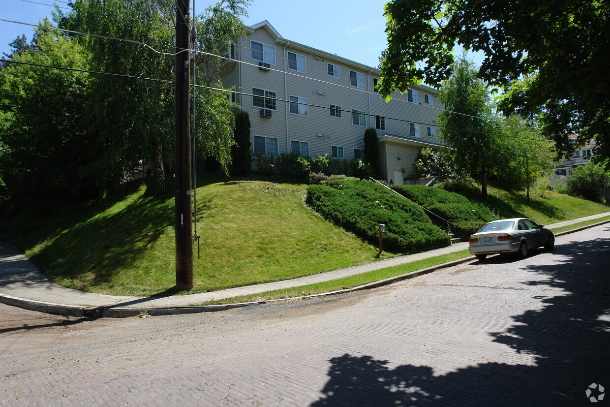 Foto del edificio - 705 S Jefferson St