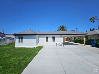Building Photo - 7426 Denny Ave