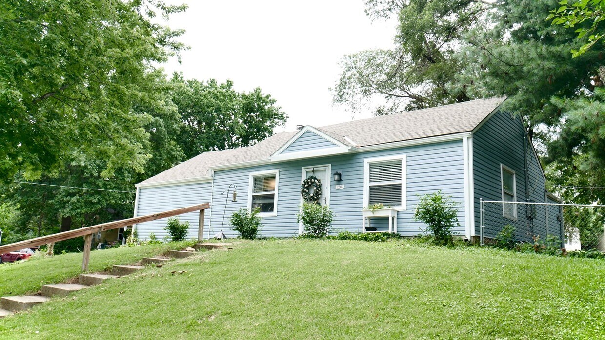 5201 Forest Ave, Kansas City, KS 66106 House Rental in Kansas City