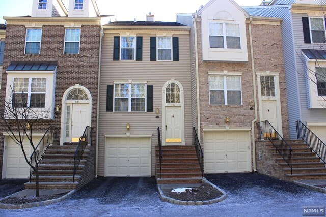Foto principal - 834 Roanoke Ct