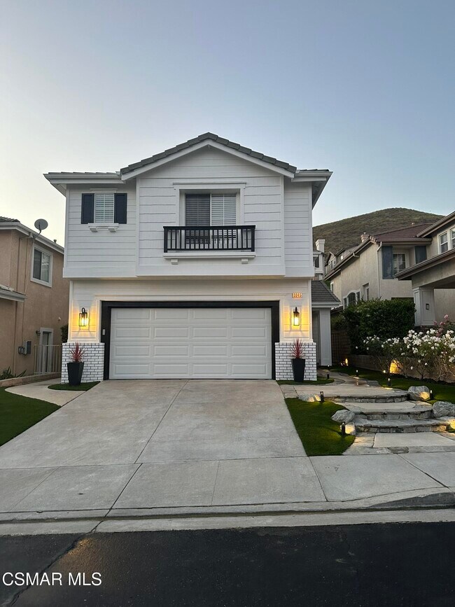 Building Photo - 3045 Blazing Star Dr