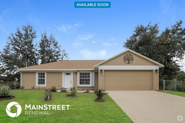 Building Photo - 6145 Banyan St