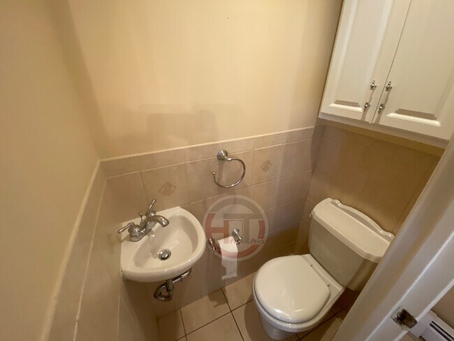 Foto del edificio - 1118 Ellsworth Ave