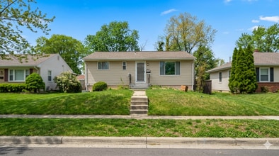 Building Photo - 2317 Roslyn Ave