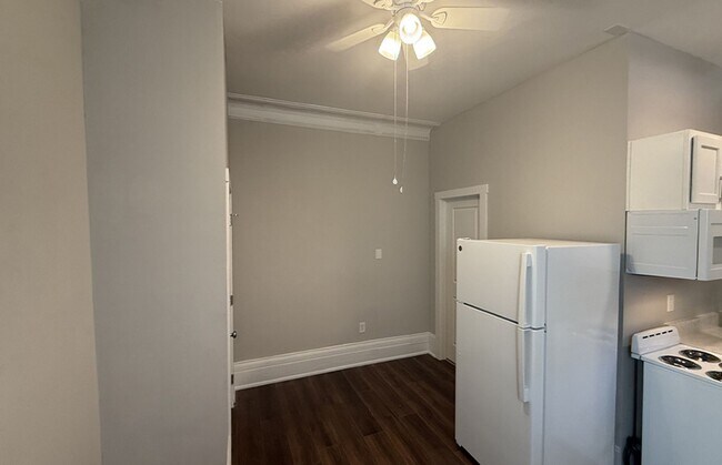 Foto del edificio - 2724 Jefferson Ave