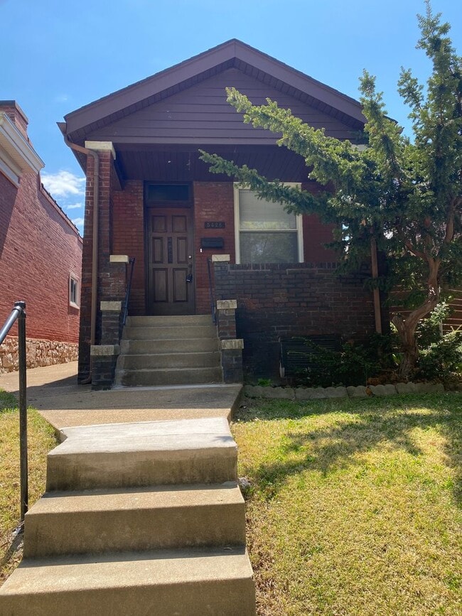 Building Photo - 5428 Odell St