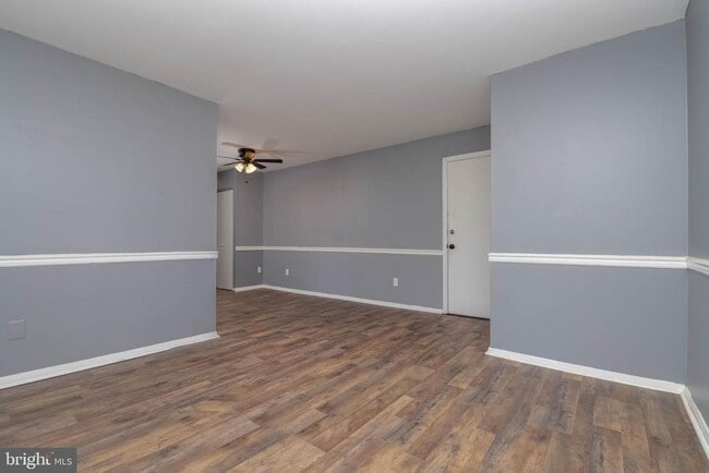 Building Photo - 4409 Falls Bridge Dr