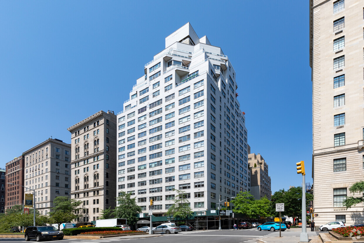 Foto principal - 646-652 Park Ave