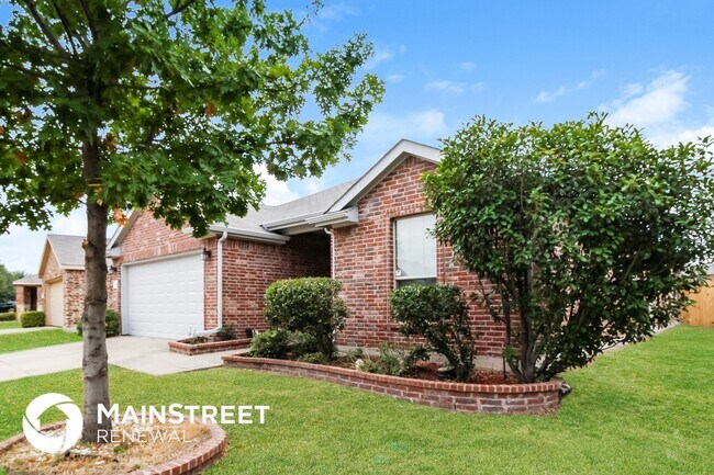 Foto del edificio - 1014 Lake Grove Dr