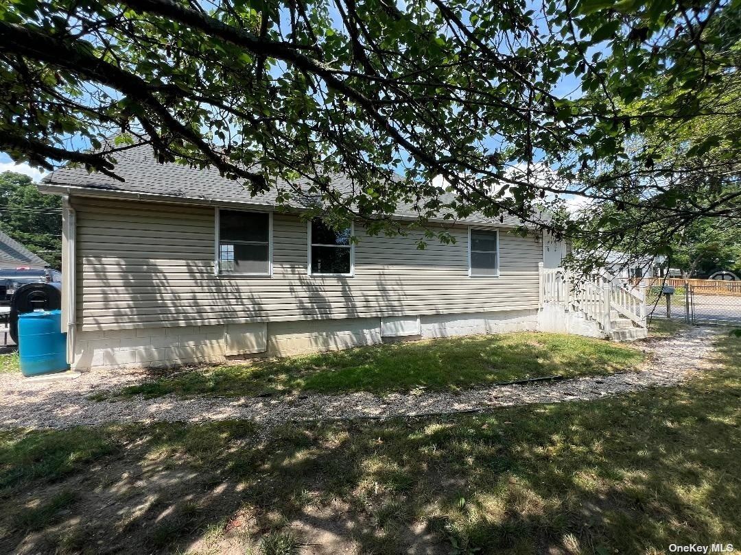 Foto principal - 94 Buckley Rd