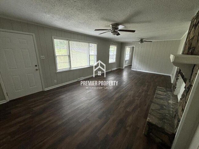 Foto del edificio - 2124 3rd St NW