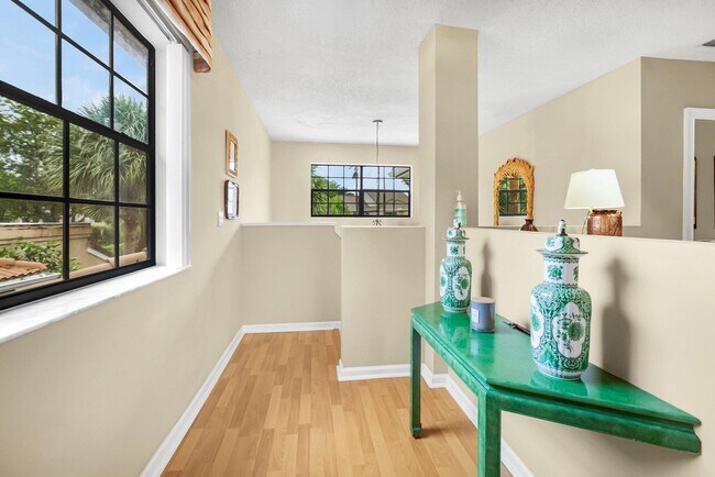 Foto del edificio - 22759 Mandeville Pl