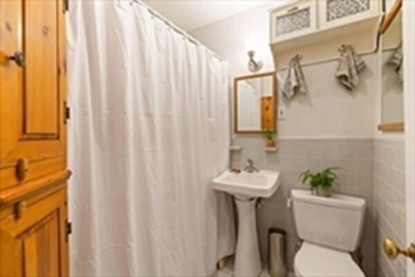 Foto del edificio - 166 Beacon St