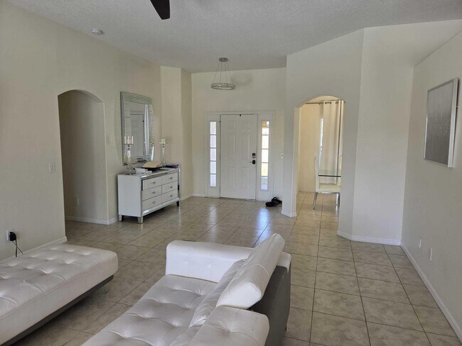 Foto del edificio - 4001 SW Winslow St