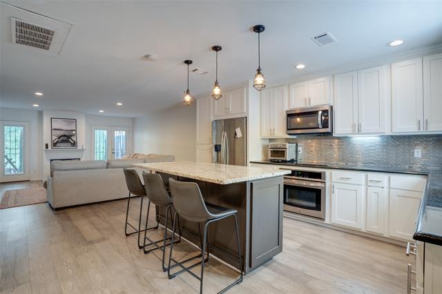 Foto del edificio - 4017 Buena Vista St