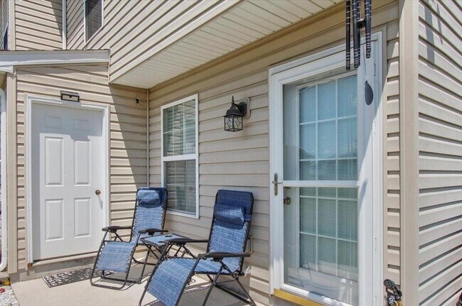 Foto del edificio - 3750 Mazeland Court