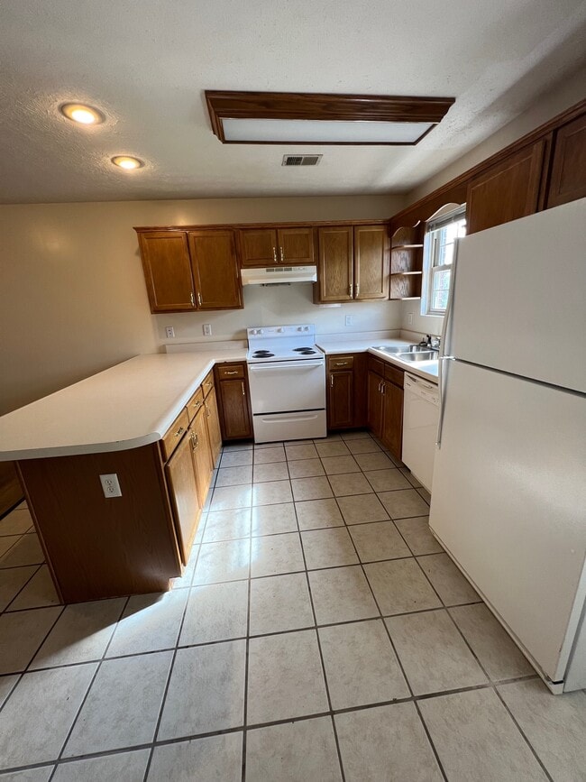 Foto del edificio - 24 Jade Ct