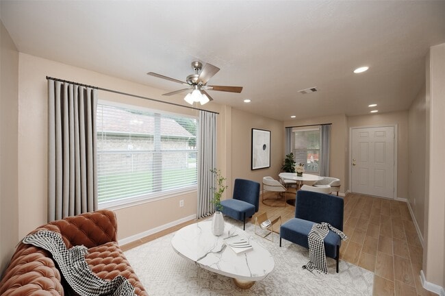 Foto del edificio - 20510 Raincrest Dr