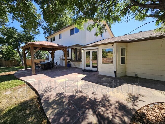 Foto del edificio - 2370 S Garland Ct