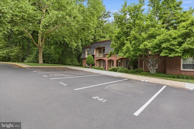 Building Photo - 8114 Colony Point Rd