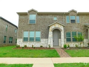 Building Photo - 3129 Solana Cir
