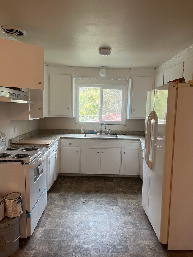 Foto del edificio - 39A Stark Ln