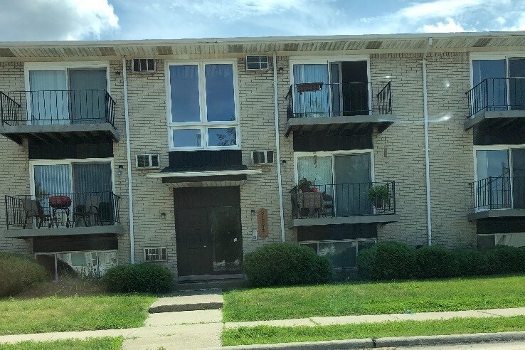 Primary Photo - 31365 Krauter St