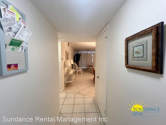 Foto del edificio - 2 br, 2 bath House - 909 Santa Rosa Boulev...