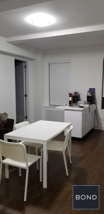 Foto principal - 142 E 46th St