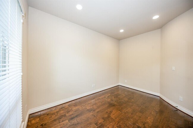 Foto del edificio - 27811 Bradford Ridge Dr