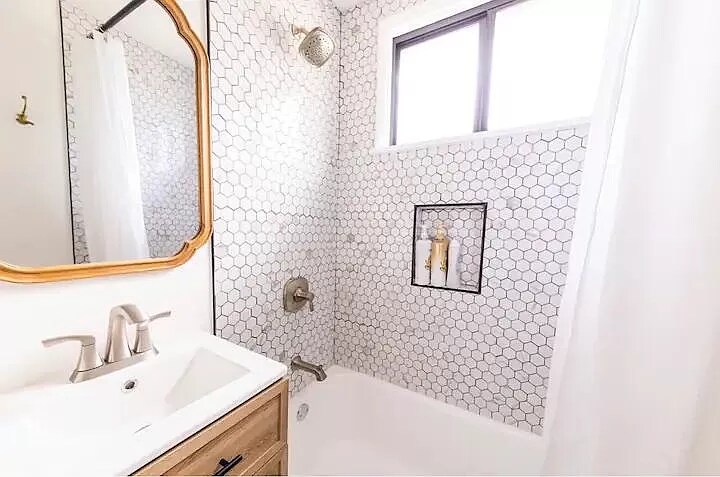 Foto principal - Completely remodeled 1 bedroom rental unit...