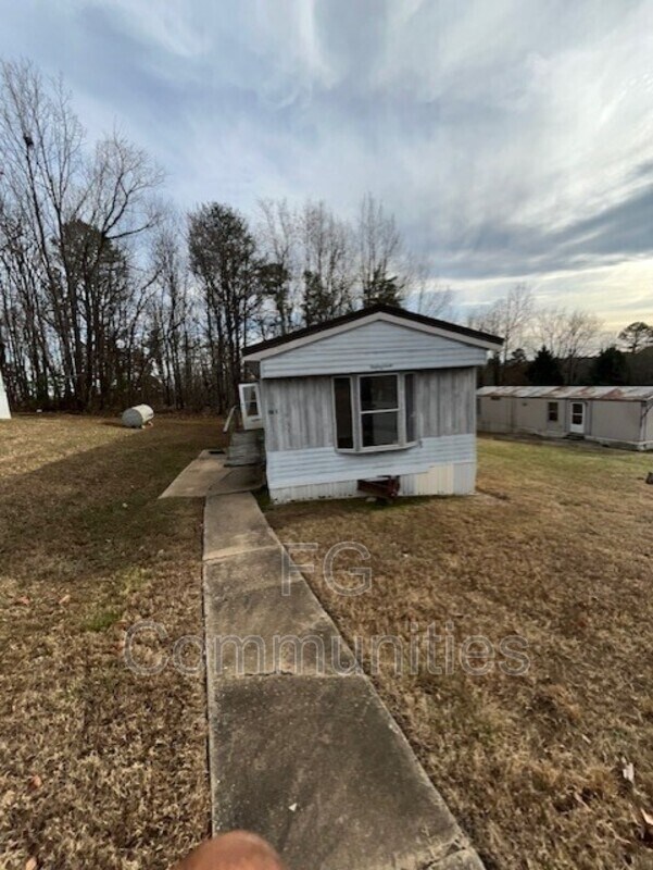 Foto del edificio - 100 2nd Ave SE