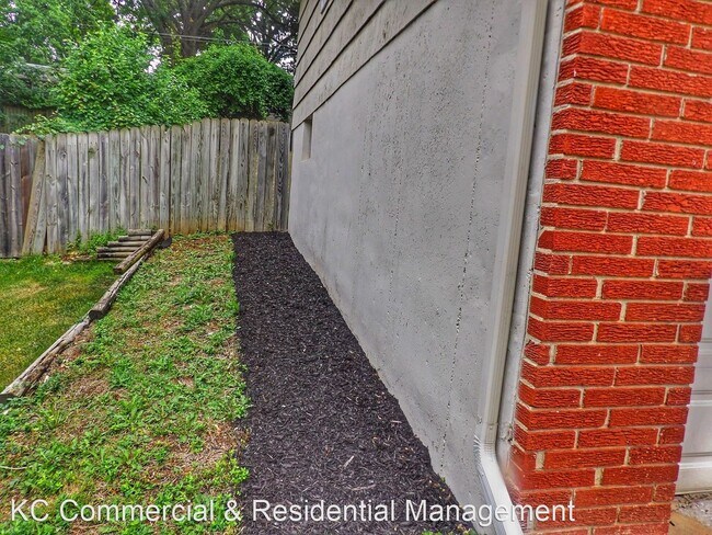 Foto del edificio - 3 br, 1.5 bath House - 10114 Beacon Avenue