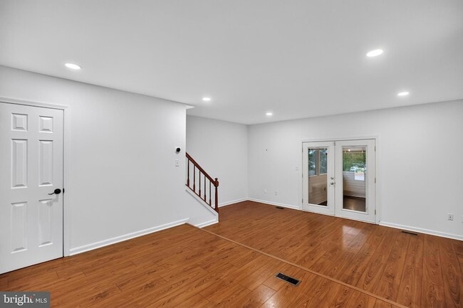 Building Photo - 51 Oak Crest Ct