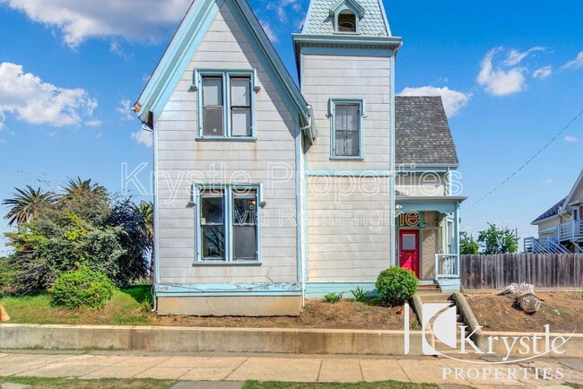Building Photo - 1128 Marin St