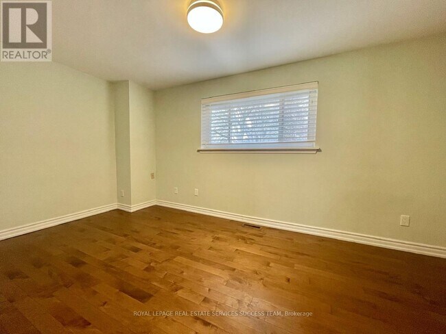 Building Photo - 91 Rameau Dr