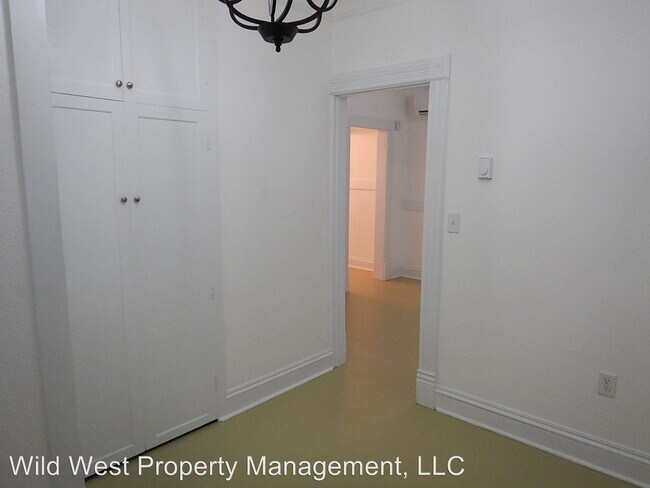 Foto del edificio - 640 NW 2nd St