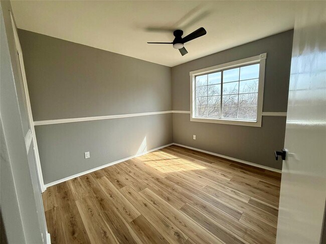 Foto del edificio - 2905 Six Gun Trail