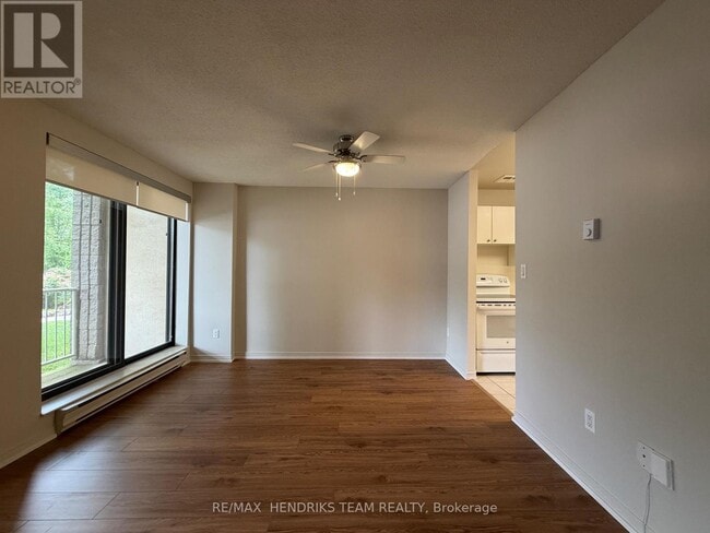 Building Photo - 128 St Augustine Dr