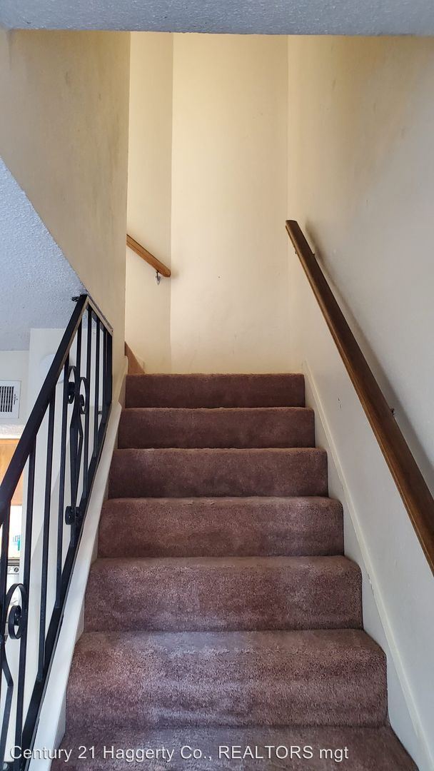 Foto del edificio - 3266 Executive Hills Rd