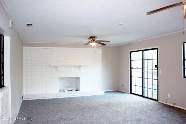 Building Photo - 1209 Ribault River Dr